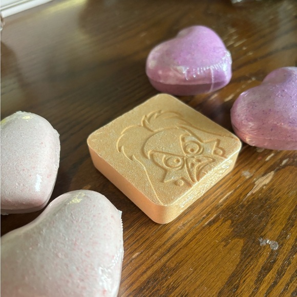 Set of five bath  fizzers - Picture 1 of 2